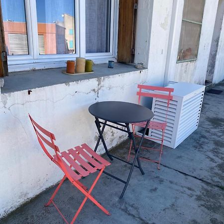 Ferienwohnung Au Bord De La Camargue Aubord Exterior foto